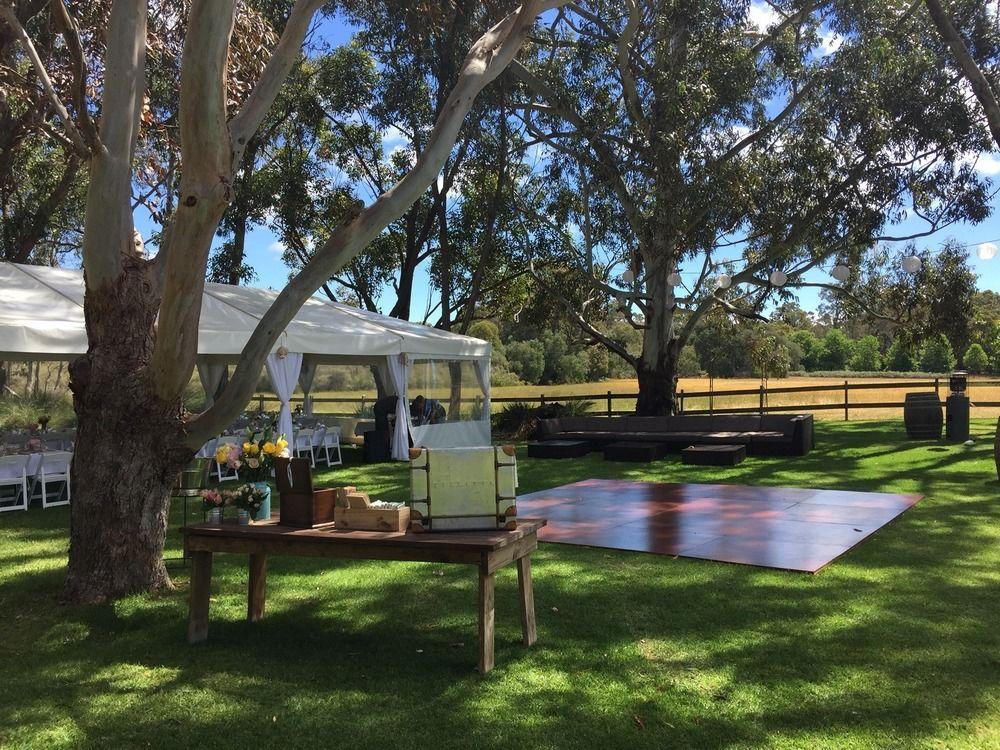Erravilla Country Estate Spa Suite Accommodation Cowaramup Esterno foto
