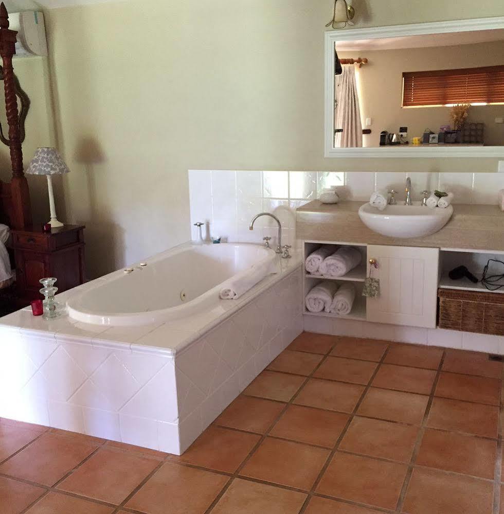 Erravilla Country Estate Spa Suite Accommodation Cowaramup Esterno foto
